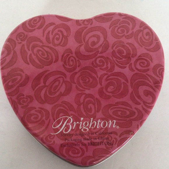BRIGHTON HEART SHAPED LARGE JEWELRY TRINKET TIN - Picture 2 of 9